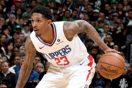 Lou Williams xô đổ kỷ lục nhà Curry, trở thành “thánh dự bị” trong lịch sử NBA