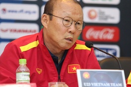 HLV U23 Thái Lan nể phục, HLV Park Hang Seo vẫn khiêm nhường