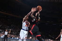 Video Toronto Raptors 117-92 New York Knicks (NBA ngày 29/3)