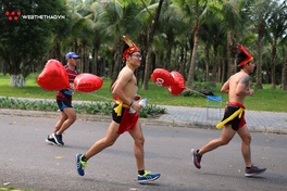 Độc đáo dàn "Lạc Tướng Lạc Hầu" tại Ecopark Marathon 2019