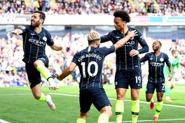 Bản tin thể thao 24h (29/4): Man City lấy lại ngôi đầu, ĐT Việt Nam sẽ có thủ môn Việt kiều