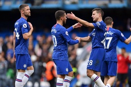 Hazard lập kỷ lục, điểm tựa Stamford Bridge và những điểm nhấn khi Chelsea thắng Watford