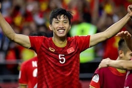 Bản tin 24h (22/6): Đoàn Văn Hậu trở thành cầu thủ Việt Nam đầu tiên đá Cúp châu Âu?