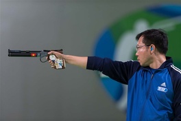 Xạ thủ Hoàng Xuân Vinh lập kỷ lục dự 10 kỳ SEA Games liên tiếp