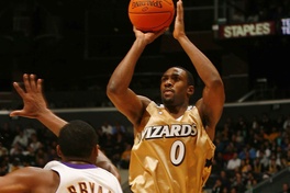 Nhìn lại 60 điểm kinh điển của Gilbert Arenas khiến Kobe Bryant "ôm hận" tại NBA 2006