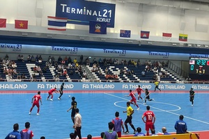 Mới đá hai trận, futsal Việt Nam cầm chắc tấm vé vào bán kết