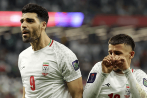 Nhận định bóng đá Iran vs Uzbekistan: Dắt tay nhau đi tiếp