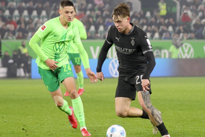 Nhận định bóng đá Monchengladbach vs Wolfsburg: Đòi món nợ lượt đi