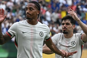 Joao Pedro, đang đi nghỉ thì bất ngờ trở thành người hùng của Chelsea