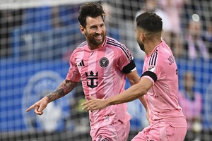 Messi lọt vào đội hình tiêu biểu vòng đấu của MLS, trên đường tái lập danh hiệu