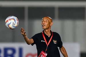 Tan mộng World Cup, HLV trưởng Indonesia từ chức