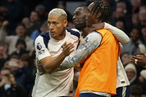 Nhận định, soi kèo Nottingham vs Tottenham: Điểm số chia đều