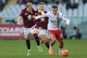 Nhận định, soi kèo Cremonese vs Verona: Cuộc chiến trụ hạng căng thẳng