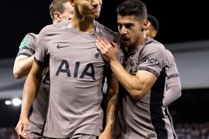 Nhận định, soi kèo Burnley vs Tottenham: Gà trống hướng tới 3 điểm