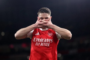 Bảng xếp hạng Ngoại hạng Anh mới nhất: Arsenal bỏ xa Man City