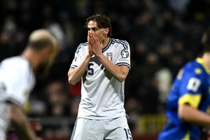 Gattuso trải lòng: Sự thật về "đòi" tiền thưởng, vụ chọn Pio Esposito đá luân lưu