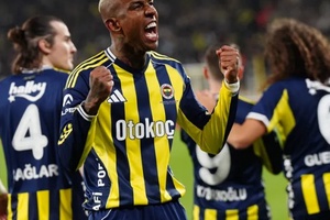 Nhận định, soi kèo Fenerbahce vs Caykur Rizespor: Đánh chiếm ngôi đầu