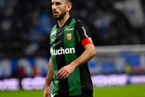 Nhận định, soi kèo Lens vs Toulouse: Vé vàng vào chung kết