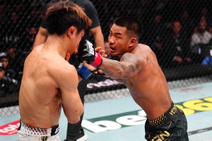 Joshua Van nối dài chuỗi thắng, đập tan tham vọng của Tatsuro Taira ở UFC 328