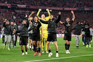 Hàng công hủy diệt của PSG áp sát kỷ lục ghi bàn mọi thời đại tại Champions League
