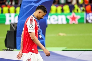 William Saliba chấn thương đối mặt nguy cơ lỡ hẹn World Cup 2026