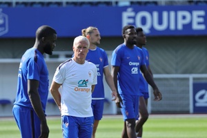 Tuyển Pháp tranh cãi vì chia tiền thưởng và vé xem World Cup 2026