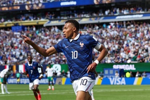Mbappe được chấm điểm cao nhất trong chiến thắng của Pháp, Dembele gây thất vọng