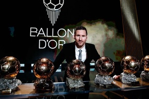 Rực cháy tại World Cup 2026, Lionel Messi trở lại cuộc đua Quả bóng vàng