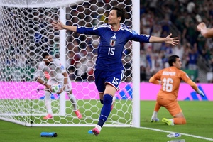 HLV Nhật Bản lý giải việc xếp Kamada đá "tiền đạo ảo" và ghi bàn thứ hai ở World Cup