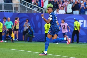 Mbappe ghi bàn ở vòng knock-out World Cup nhiều hơn 4 đội tuyển lớn