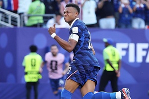 Ghi bàn vào lưới Paraguay, Mbappe áp sát kỷ lục ghi bàn vĩ đại nhất của Messi