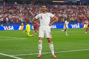 Mikel Merino: Từ người hùng Euro đến bùa hộ mệnh của Tây Ban Nha tại World Cup