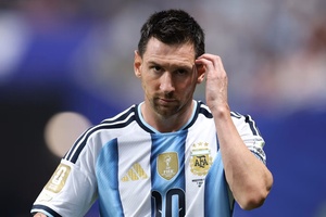 "Hội chứng phụ thuộc Messi" đe dọa cơ hội vô địch World Cup của Argentina?