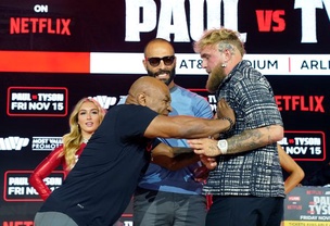 Trận so găng Mike Tyson vs Jake Paul sẽ gói gọn trong... 30 giây!