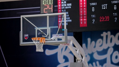 VBA 2021 nâng tiêu chuẩn trụ rổ, "Dunker" thoải mái tung hoành