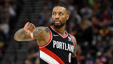 Damian Lillard muốn gia hạn hợp đồng 2 năm với Portland nhưng “bị từ chối”?
