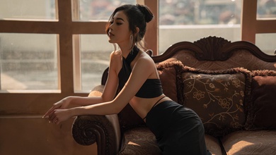 Hotgirl bóng chuyền Đặng Thu Huyền gây ấn tượng với bộ ảnh được chụp bởi đồng đội cũ