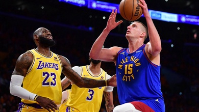 Ba trận bị lội ngược dòng ba lần, Lakers đến gần cánh cửa sớm chia tay NBA Playoffs 2024