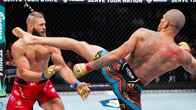 UFC 303: Alex Pereira "ru ngủ" Jiri Prochazka, Dana White hết lời tán dương