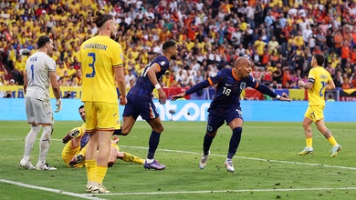 Trực tiếp tỷ số Romania 0-3 Hà Lan: Cú đúp cho Malen