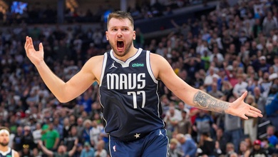 Kyrie Irving khuấy đảo, Luka Doncic “vẽ tuyệt phẩm" từ logo giúp Dallas hạ gục Timberwolves