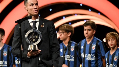 Ronaldo “hối tiếc” khi đặt mục tiêu ghi 1000 bàn thắng trong sự nghiệp