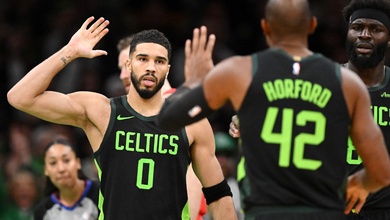 Jayson Tatum sửa sai kịp thời, ném game-winner buzzer-beater cảm xúc đưa Celtics đến chiến thắng