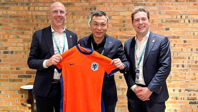 Cái “bắt tay” đặc biệt giữa VFF và bóng đá Hà Lan, Ukraine, Brazil ở FIFA