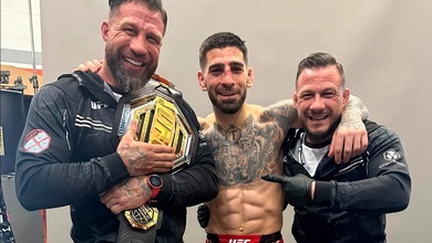 Ilia Topuria chia tay dàn huấn luyện viên thân tín ngay trước UFC 317