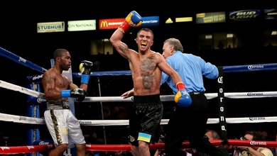 Vasyl Lomachenko giải nghệ: Đôi chân ma thuật đã dừng bước