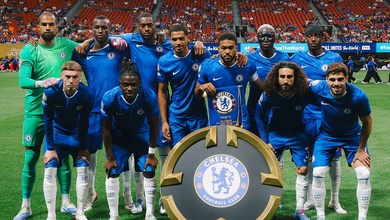 Cảnh tượng bất thường trong sân vận động khi bắt đầu trận Chelsea vs Los Angeles