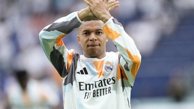 Mbappe nhập viện khi cơn sốt không thuyên giảm