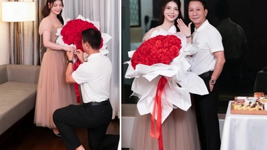 Ngôn tình của HLV Văn Sỹ Sơn khi cầu hôn bạn gái
