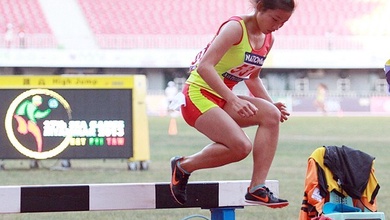 Video ký ức SEA Games: Nguyễn Thị Oanh lần đầu chạy 3000m vượt chướng ngại vật "ngộp thở"